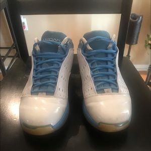 Jordan one6 one7 White/University Blue